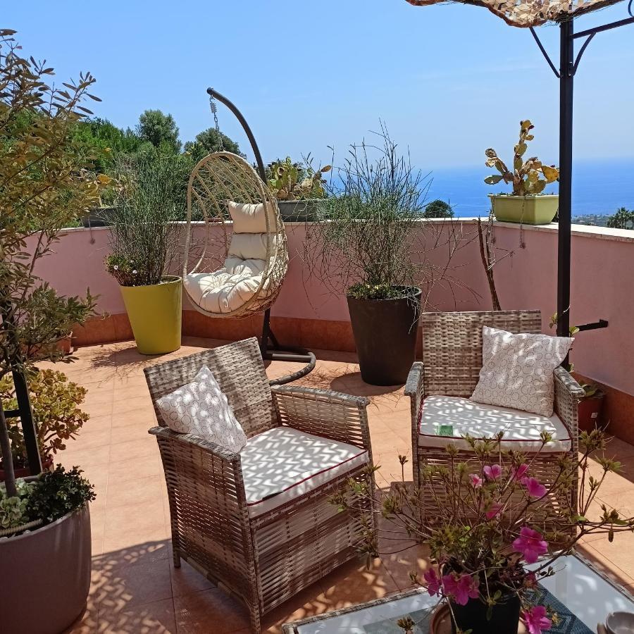 La Petite Maison Aci Castello Ngoại thất bức ảnh