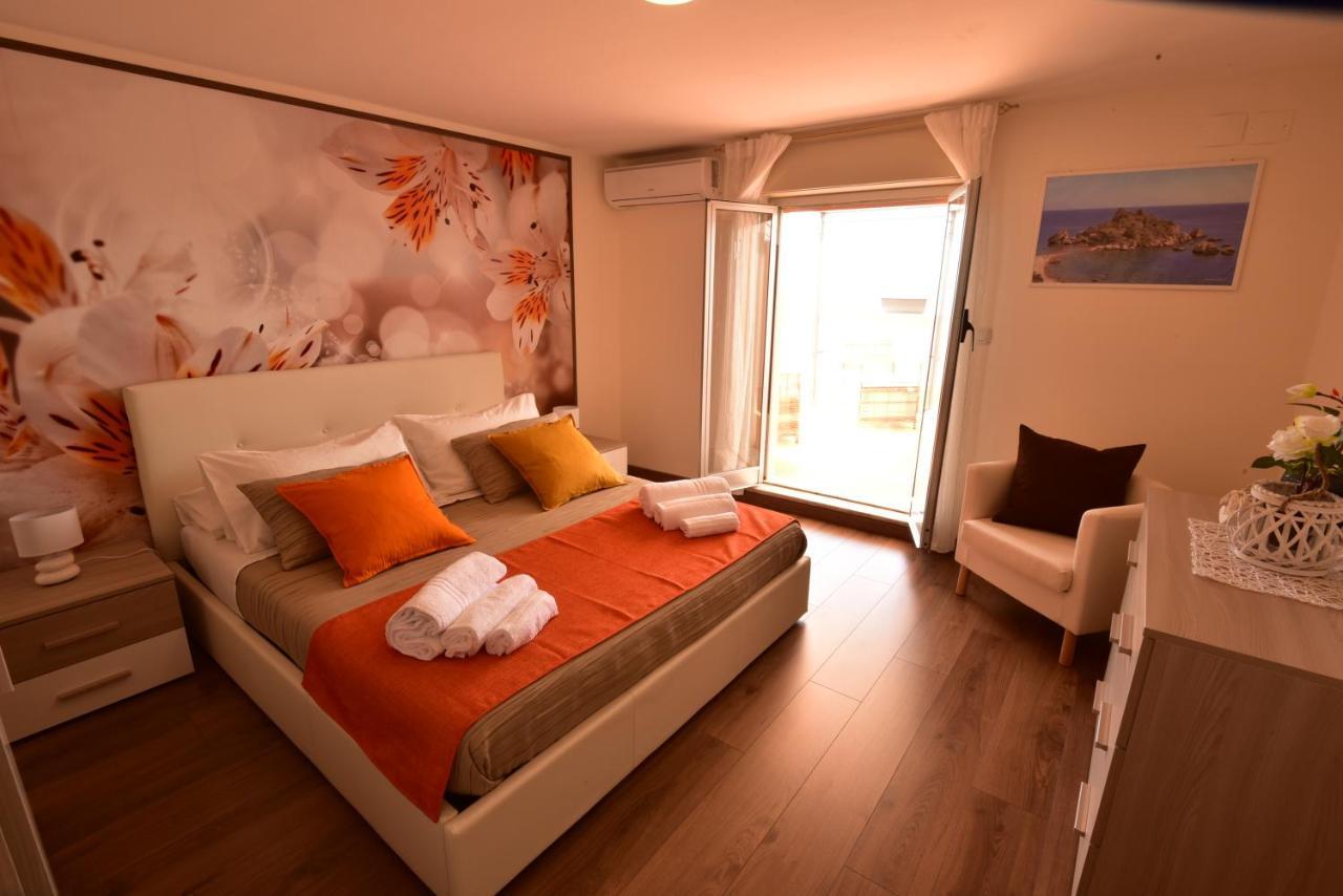 La Petite Maison Aci Castello Ngoại thất bức ảnh